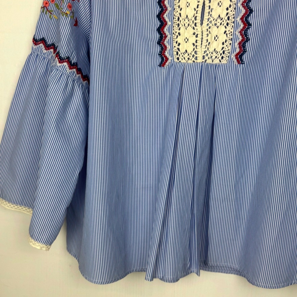 Jennifer Grace Women Striped Embroidered Long Bell Sleeve Blouse Top Size XL - Picture 3 of 15